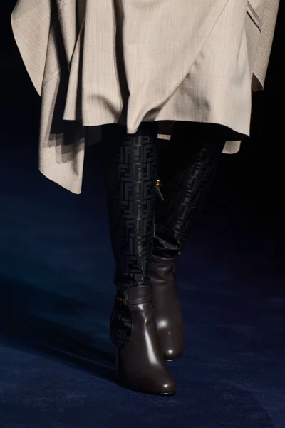 Look 53